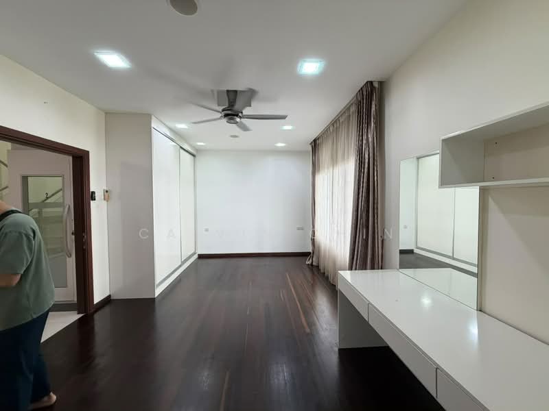 Rumah Teres 3.5 Tingkat untuk Dijual di Duta Suria (Ampang) - calvin Chin - Bedroom - PropertyGuru.com.my