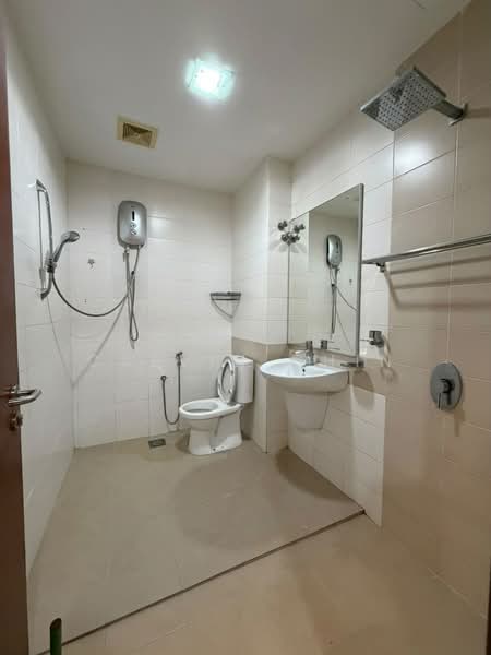 Rumah Teres 3.5 Tingkat untuk Dijual di Duta Suria (Ampang) - calvin Chin - Bathroom - PropertyGuru.com.my