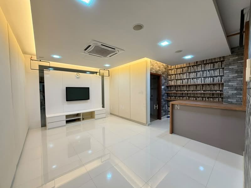 Rumah Teres 3.5 Tingkat untuk Dijual di Duta Suria (Ampang) - calvin Chin - Living Room - PropertyGuru.com.my