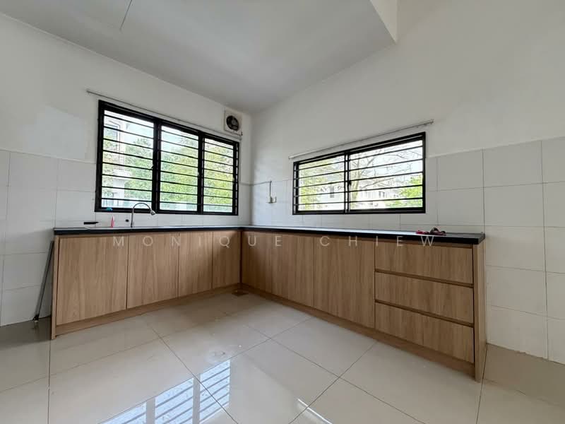 2-storey Terraced House for Sale in Rawang (Selangor) - Monique Chiew - Kitchen - PropertyGuru.com.my