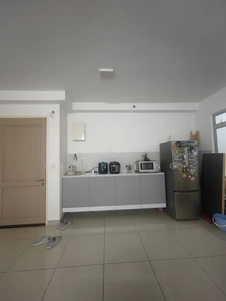 Apartment for Sale at Austin Suites (Permata Austin) - Gyden Heng - Kitchen - PropertyGuru.com.my