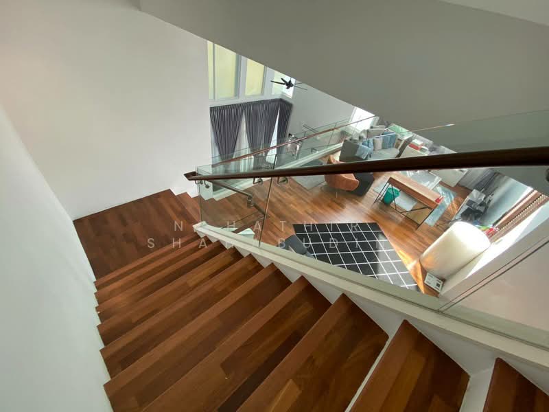 3-storey Terraced House for Sale in Bukit Jelutong (Shah Alam) - Nahathir Shahabudin - Living Room - PropertyGuru.com.my