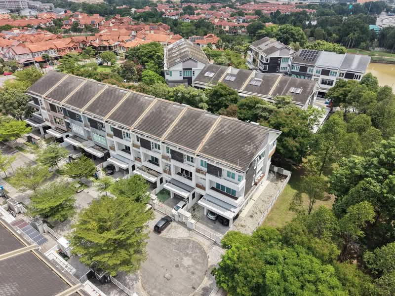 3-storey Terraced House for Sale in Bukit Jelutong (Shah Alam) - Nahathir Shahabudin - Exterior - PropertyGuru.com.my