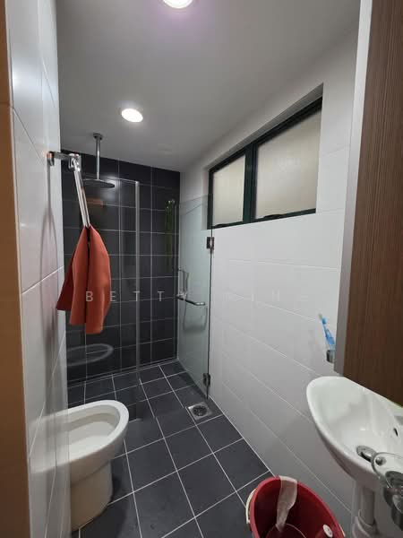 Kondominium untuk Dijual di Desa Kiara - Betty Ning - Bathroom - PropertyGuru.com.my
