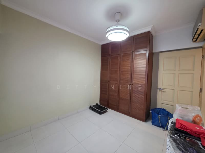 Kondominium untuk Dijual di Desa Kiara - Betty Ning - Bedroom - PropertyGuru.com.my
