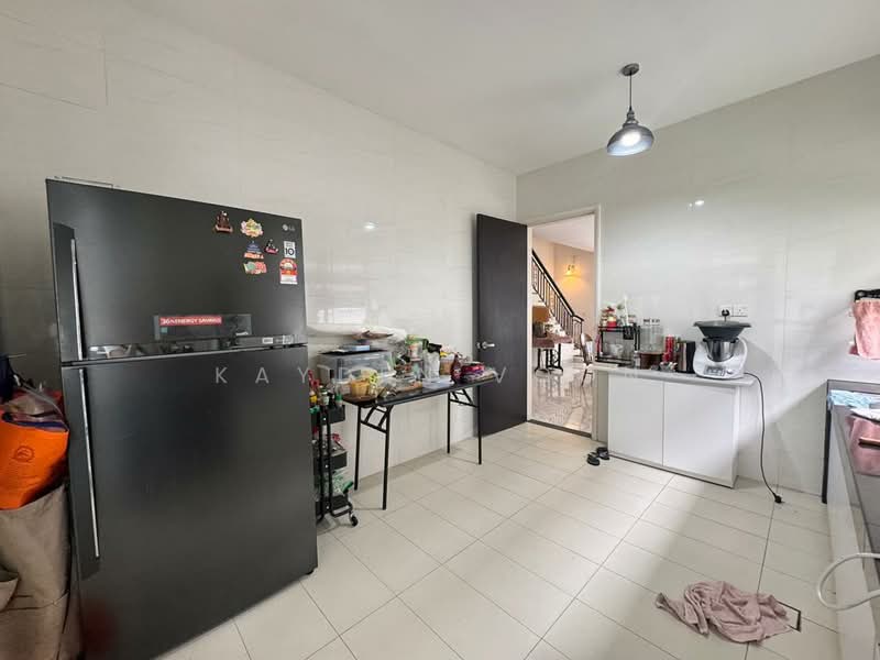 Cluster House for Rent in Taman Ekoflora (Johor Bahru) - Kayden Voon - Kitchen - PropertyGuru.com.my