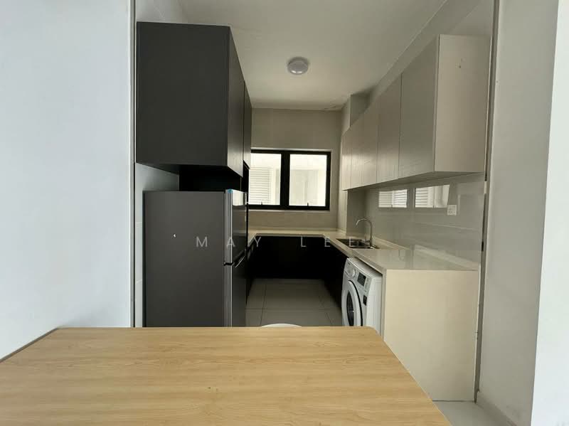 Condominium for Sale at Bay Point @ Country Garden Danga Bay - May Lee - Kitchen - PropertyGuru.com.my