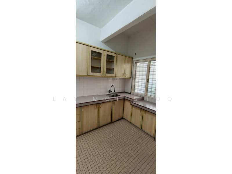 2-storey Terraced House for Rent in Gombak (Selangor) - Lay Moi Shoo - Kitchen - PropertyGuru.com.my