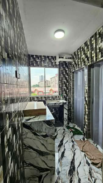 Pangsapuri untuk Disewa di Mentari Court - Fakurazy Abu Bakar - Kitchen - PropertyGuru.com.my