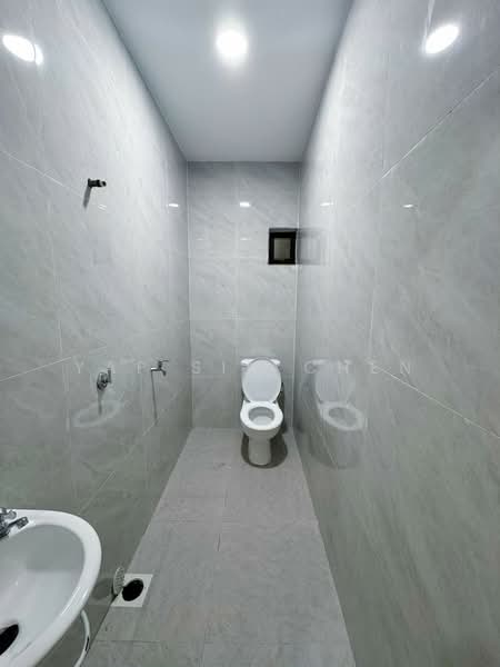 Rumah Teres 2 Tingkat untuk Dijual di Johor Bahru (Johor) - Yap Sin Chen - Bathroom - PropertyGuru.com.my