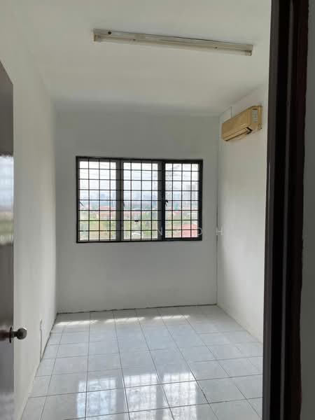 Service Residence for Sale at Serviced Residence @ Pelangi Damansara Sentral - KAT NEOH - Interior - PropertyGuru.com.my