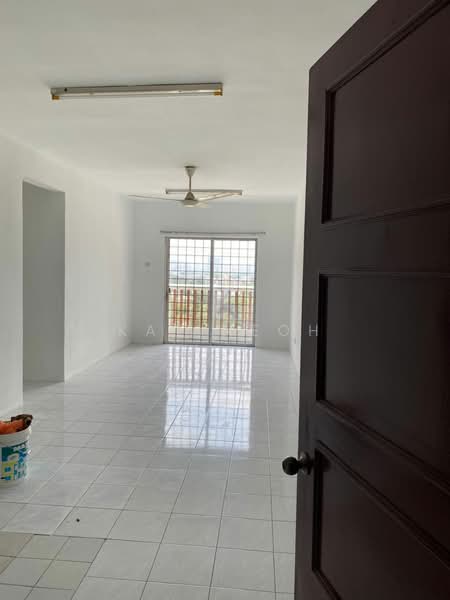 Service Residence for Sale at Serviced Residence @ Pelangi Damansara Sentral - KAT NEOH - Living Room - PropertyGuru.com.my