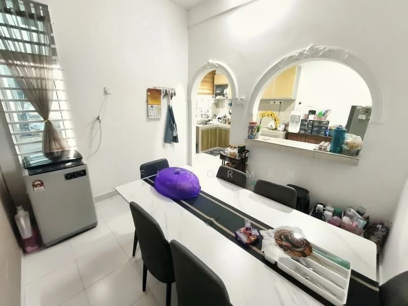 Rumah Teres 2 Tingkat untuk Dijual di Kulai (Johor) - Sufi Norman - Dining Room - PropertyGuru.com.my