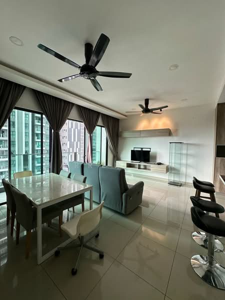 Servis Apartment untuk Disewa di Citizen @ Old Klang Road - Harred Tan - Living Room - PropertyGuru.com.my