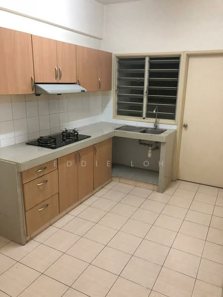 Condominium for Sale at Belimbing Heights - Eddie Loh - Kitchen - PropertyGuru.com.my