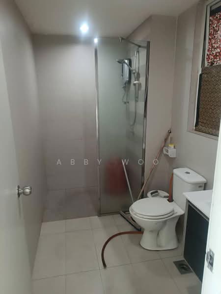 Servis Apartment untuk Disewa di Menara U2 - Abby Woo - Bathroom - PropertyGuru.com.my