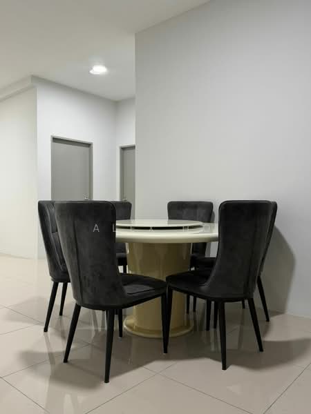 Pangsapuri untuk Disewa di Platinum Casa Danau Residences - Alex Ho - Dining Room - PropertyGuru.com.my