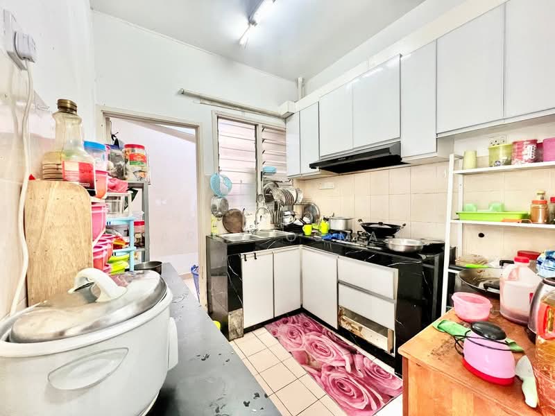 Apartment for Sale at Pangsapuri Mawar - Harun Osman - PropertyGuru.com.my