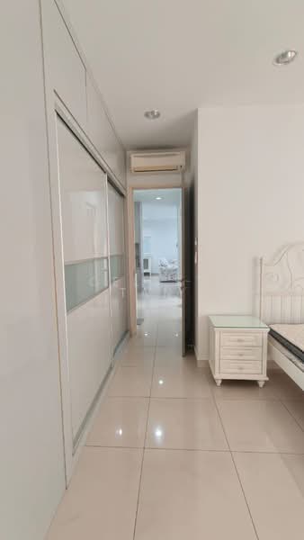 Service Residence for Rent at Skysuites @ Meldrum Hills - Celest Tan - PropertyGuru.com.my
