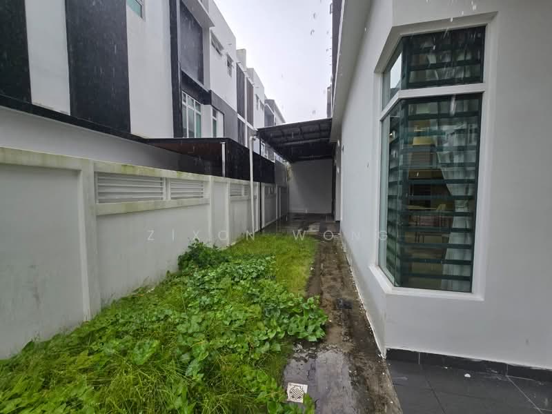 Rumah Kluster untuk Dijual di Taman Nusa Sentral (Iskandar Puteri (Nusajaya)) - Zixon Wong - PropertyGuru.com.my