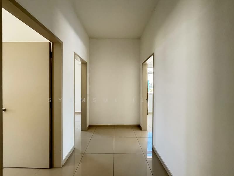 2-storey Terraced House for Sale in Shah Alam (Selangor) - Syamsul Ilham - Corridor - PropertyGuru.com.my