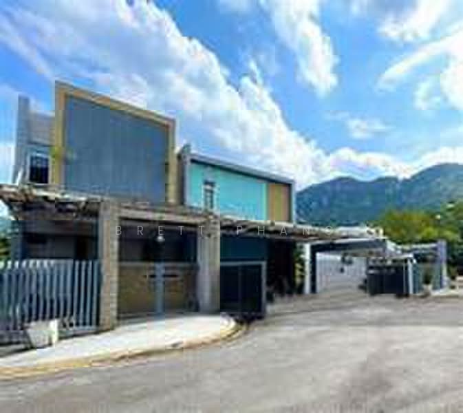 Bungalow for Sale in Gombak (Selangor) - Brett Phang - Exterior - PropertyGuru.com.my