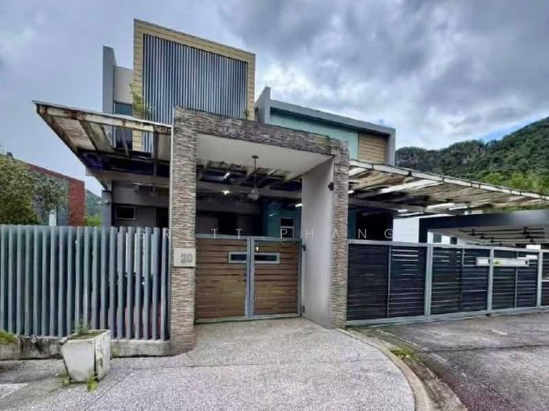 Bungalow for Sale in Gombak (Selangor) - Brett Phang - Exterior - PropertyGuru.com.my
