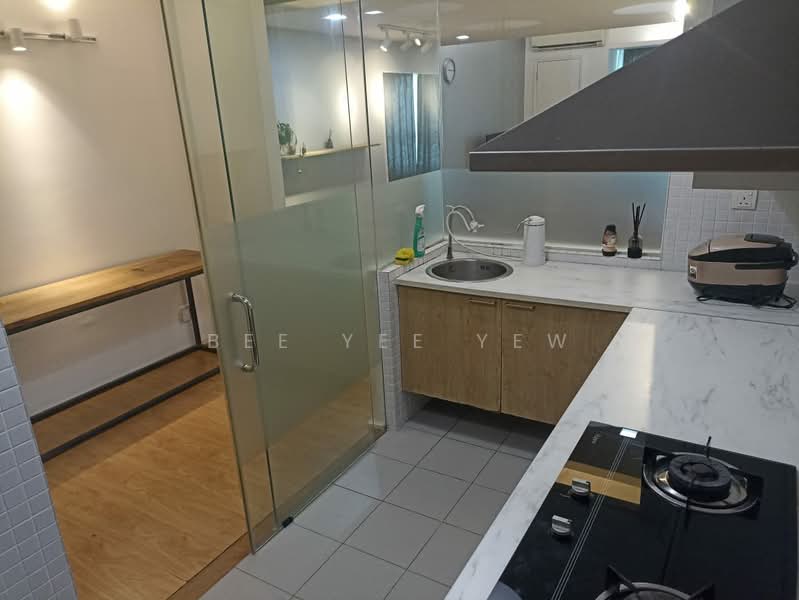 Servis Apartment untuk Dijual di i-Zen @ Kiara 1 - Bee Yee Yew - Kitchen - PropertyGuru.com.my