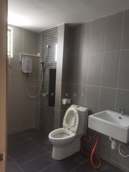 Rumah Teres 2 Tingkat untuk Disewa di Klang (Selangor) - WP Kue - Bathroom - PropertyGuru.com.my
