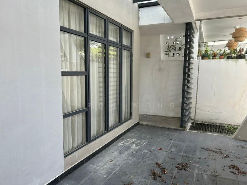 Rumah Teres untuk Dijual di Bandar Kinrara Seksyen 5 (Bandar Kinrara) - Aaron Wong - Exterior - PropertyGuru.com.my