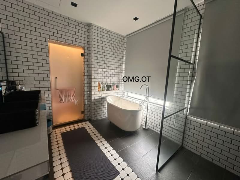 Semi-Detached House for Sale in Glenmarie Cove (Klang) - KH Chong - Bathroom - PropertyGuru.com.my