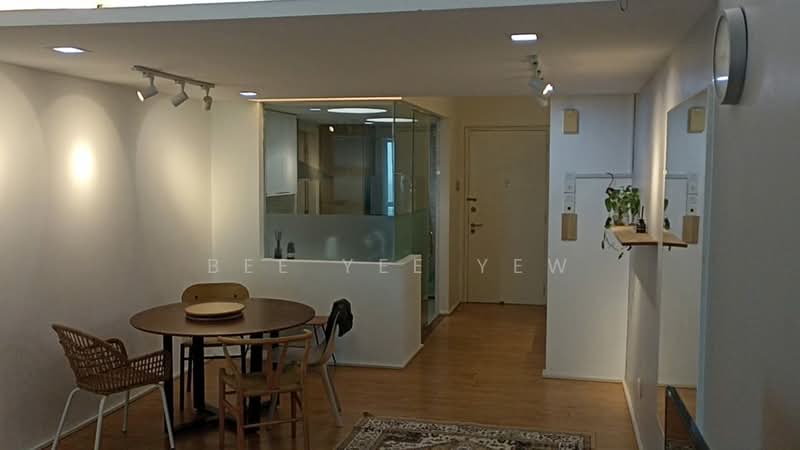 Service Residence for Rent at i-Zen @ Kiara 1 - Bee Yee Yew - Dining Room - PropertyGuru.com.my