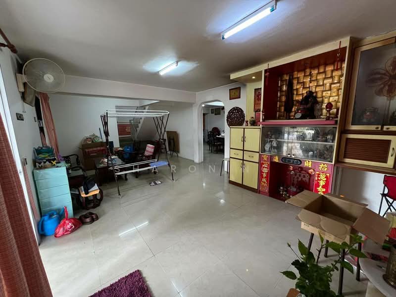2-storey Terraced House for Sale in Taman Munshi Ibrahim (Tampoi) - Sharon Ng - Living Room - PropertyGuru.com.my