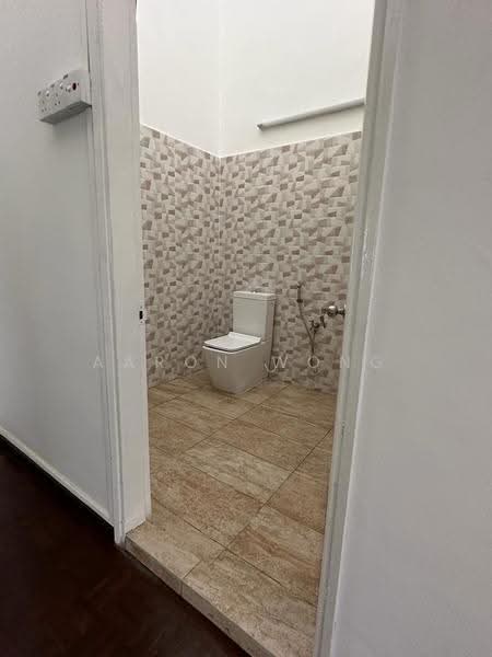 Rumah Teres 2-Tingkat untuk Dijual di Bandar Kinrara (Selangor) - Aaron Wong - Bathroom - PropertyGuru.com.my