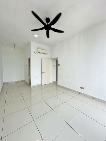 Service Residence for Sale at Sky Habitat - Agnes Chin - Interior - PropertyGuru.com.my