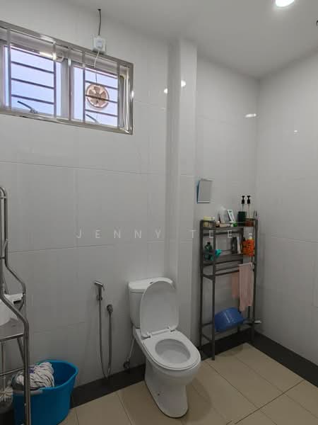 Rumah Berkembar untuk Dijual di Pontian (Johor) - Jenny Tee - Bathroom - PropertyGuru.com.my