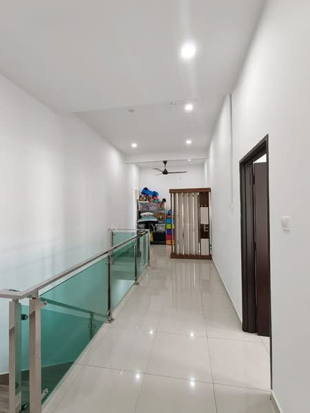 Rumah Berkembar untuk Dijual di Pontian (Johor) - Jenny Tee - Corridor - PropertyGuru.com.my