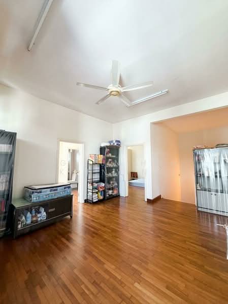 Rumah Berkembar untuk Dijual di Setia Eco Park (Setia Alam) - Ng Tun Hoh (Kenny Ng) - Living Room - PropertyGuru.com.my