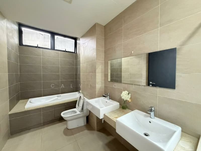 Rumah Teres 3 Tingkat untuk Dijual di Ampang (Kuala Lumpur) - calvin Chin - Bathroom - PropertyGuru.com.my