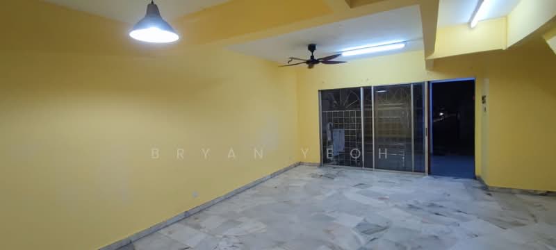 Rumah Teres 2 Tingkat untuk Disewa di Pjs 10 (Sunway) - Bryan Yeoh - Living Room - PropertyGuru.com.my