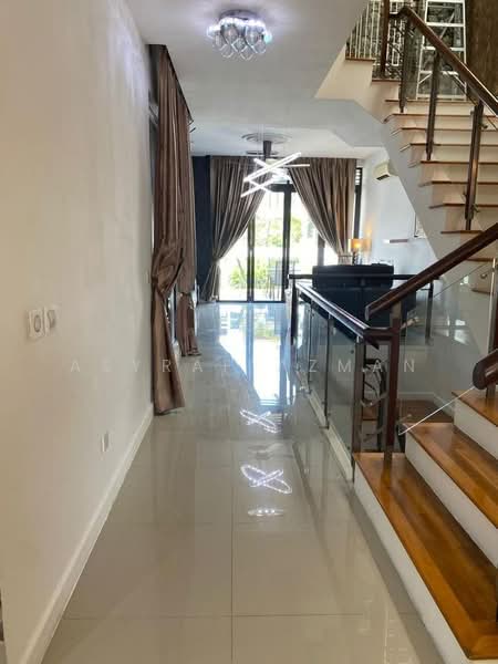 Rumah Teres 3 Tingkat untuk Disewa di Cyberjaya (Selangor) - Asyraf Azman - Entrance - PropertyGuru.com.my