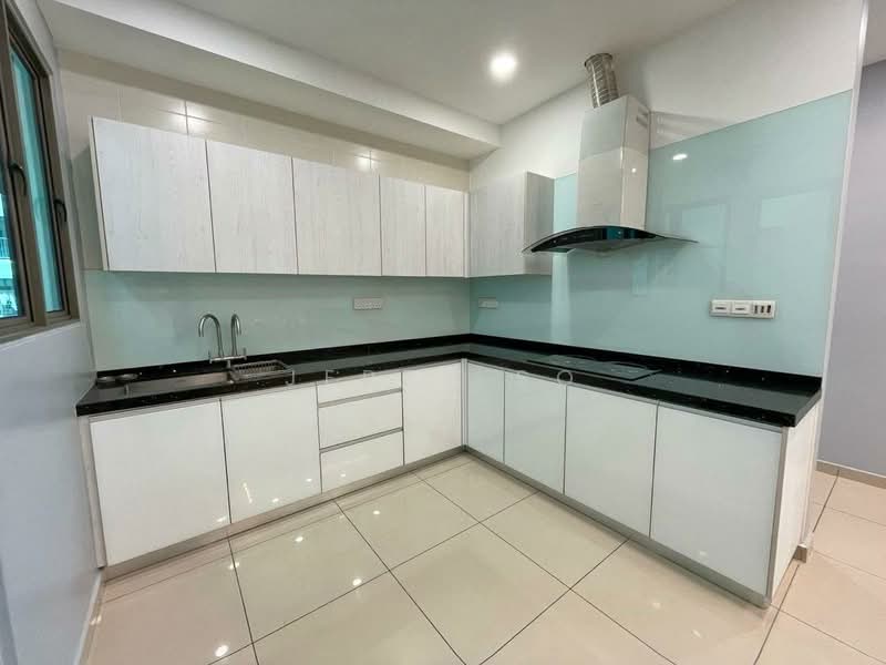 Condominium for Rent at Tree Sparina - Jerry So - Kitchen - PropertyGuru.com.my