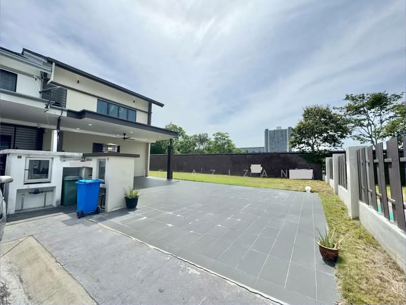 Rumah Teres 2.5 Tingkat untuk Dijual di Seksyen 16 (Shah Alam) - Afif Azizan - PropertyGuru.com.my
