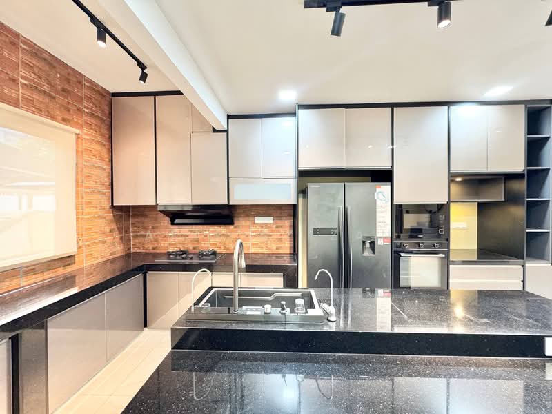 Rumah Teres 2.5 Tingkat untuk Dijual di Seksyen 16 (Shah Alam) - Afif Azizan - PropertyGuru.com.my