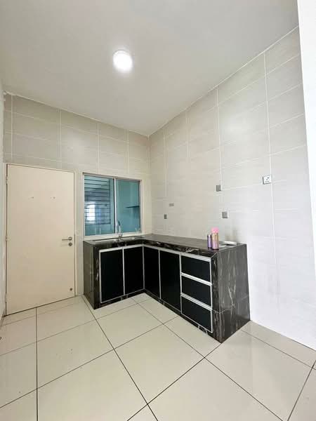 Service Residence for Sale at Sky Habitat - Suny Sior - Kitchen - PropertyGuru.com.my