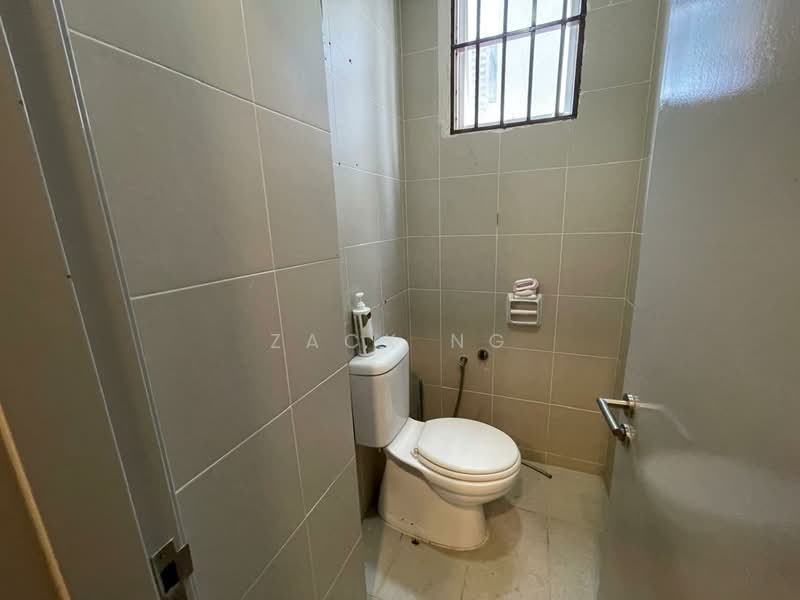 Office for Rent in Taman Tun Dr Ismail (Kuala Lumpur) - Zack Ng - Bathroom - PropertyGuru.com.my