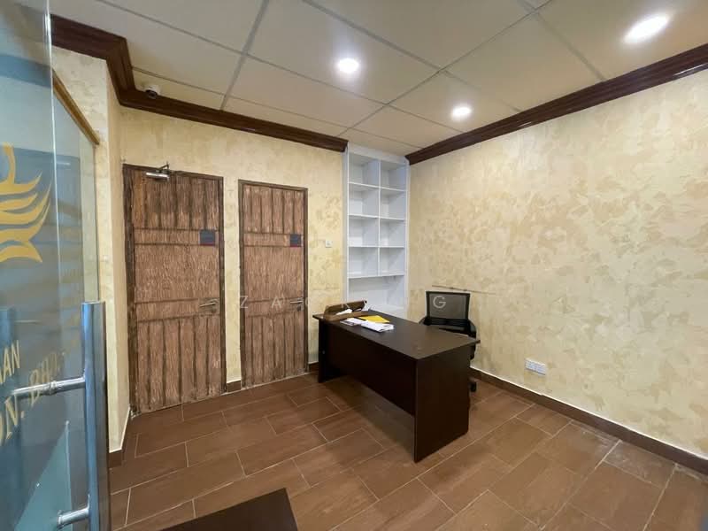 Office for Rent in Taman Tun Dr Ismail (Kuala Lumpur) - Zack Ng - Interior - PropertyGuru.com.my