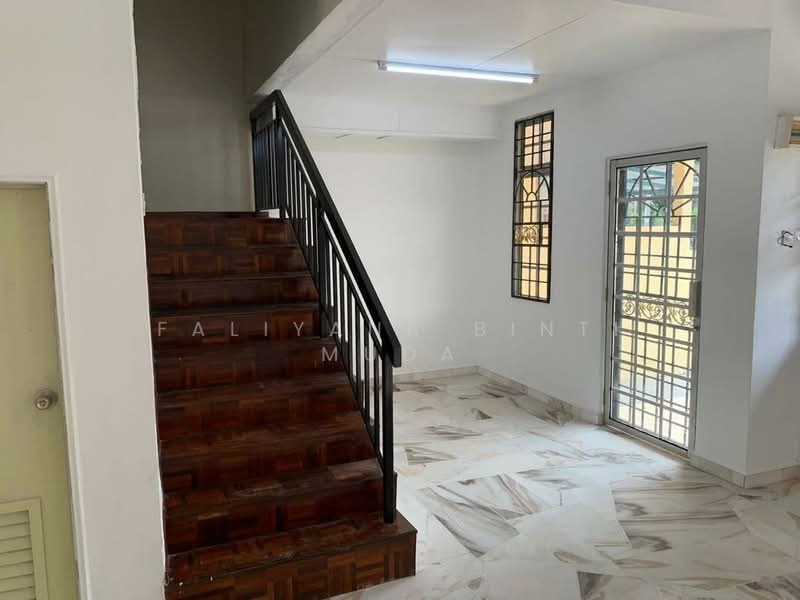 Rumah Teres 2 Tingkat untuk Dijual di Bandar Puncak Alam (Puncak Alam) - Faliyana binti Muda - PropertyGuru.com.my