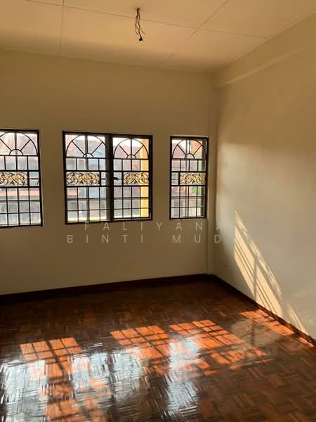 Rumah Teres 2 Tingkat untuk Dijual di Bandar Puncak Alam (Puncak Alam) - Faliyana binti Muda - PropertyGuru.com.my