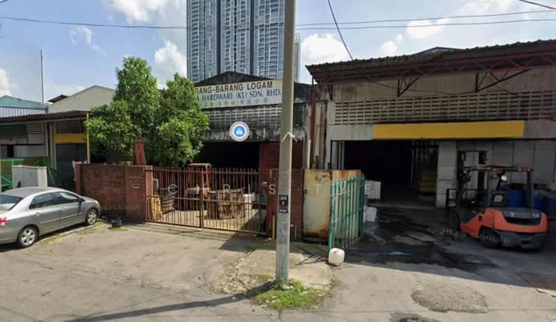 Factory for Rent in Taman Wahyu (Batu Caves) - Chris Tye - Exterior - PropertyGuru.com.my